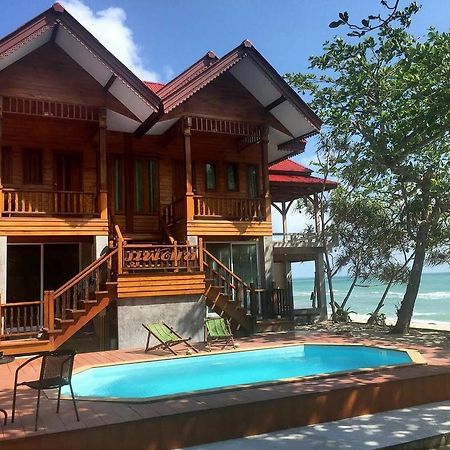 Hotel Phuphat Beach Khanom Exterior foto